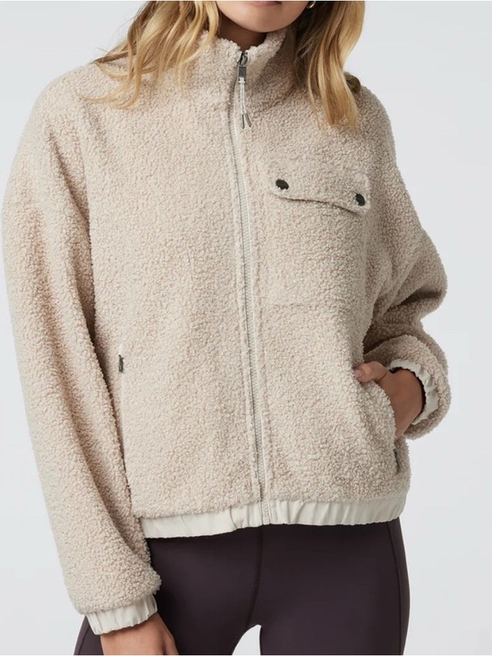 Vuori Jackets & Blazers - Vuori Sycamore women’s Sherpa Full Zip Jacket